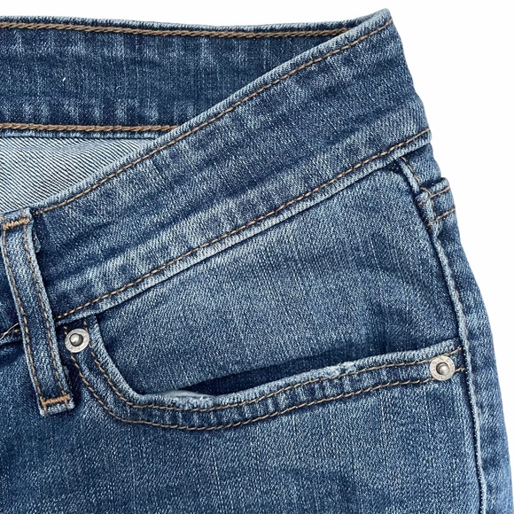 Levi's 711 Skinny Woman's Jeans SZ (8.5/27) - Picture 7 of 10